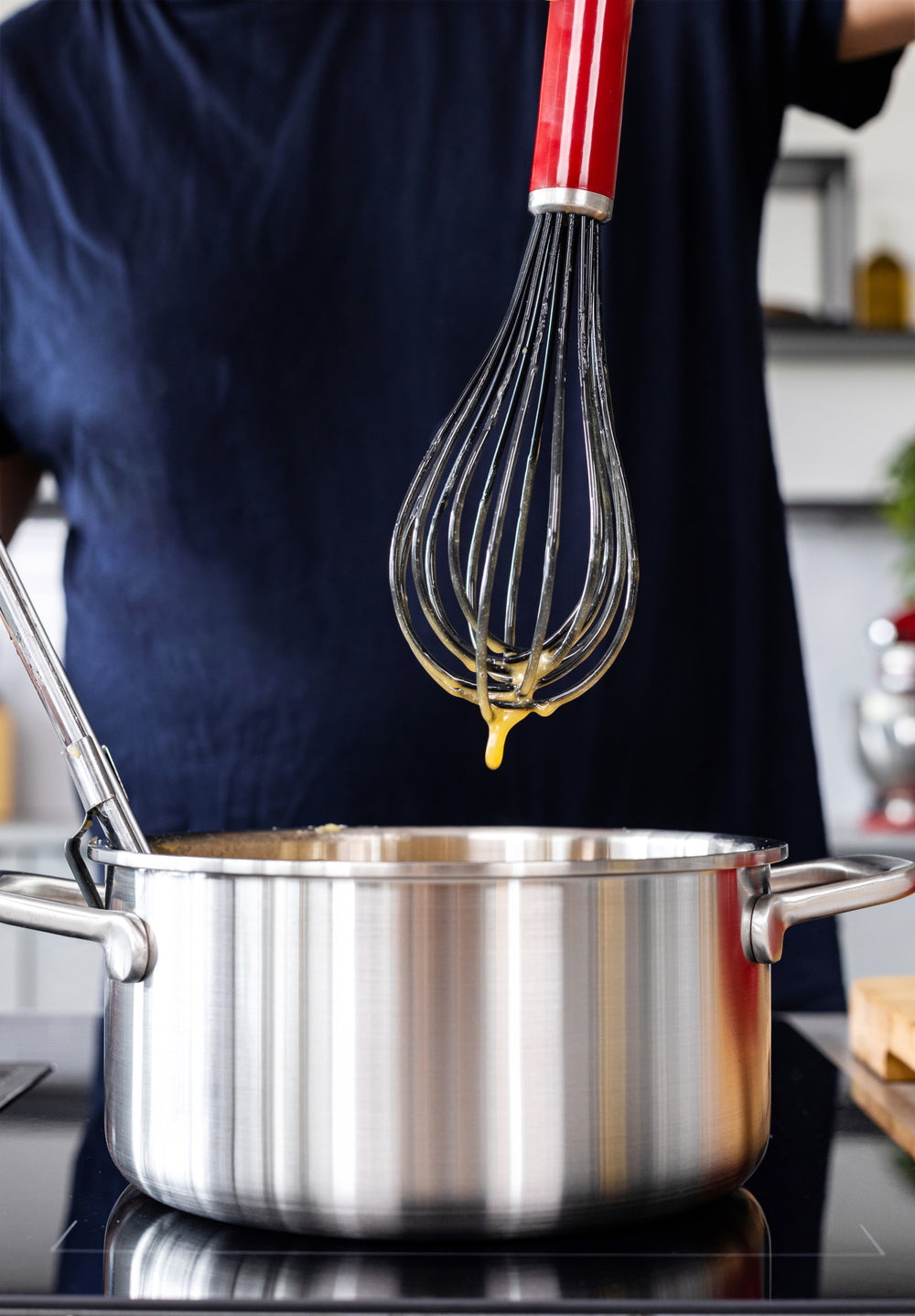 KitchenAid Classic Silicone Whisk – Empire Red