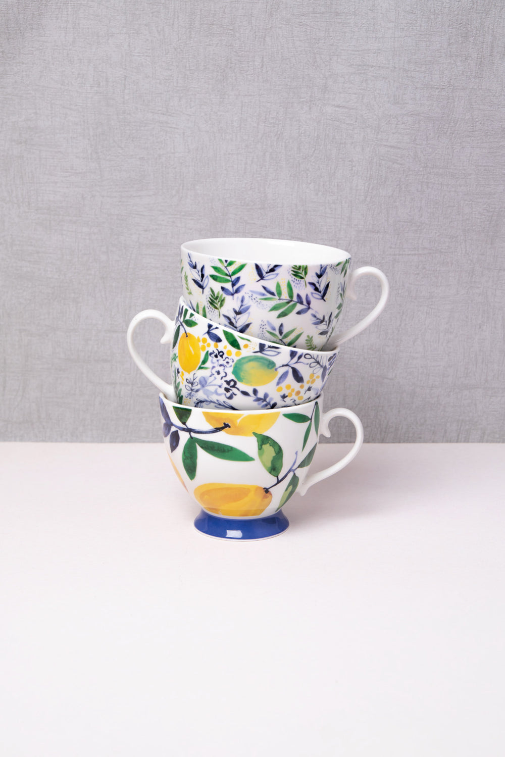KitchenCraft China Leafy Lemon 400ml Footed Mug