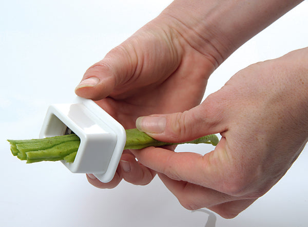 KitchenCraft Traditional Wide Mouth Bean Slicer image 2