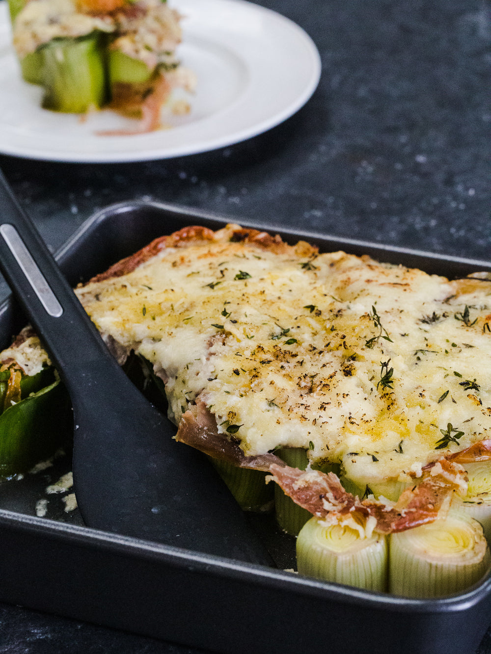 MasterClass Non-Stick Square Baking Tin, 23cm