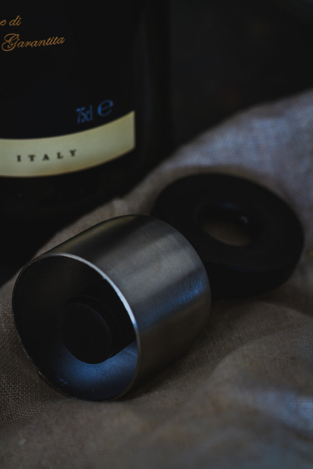 BarCraft Stainless Steel Flip Top Bottle Stopper