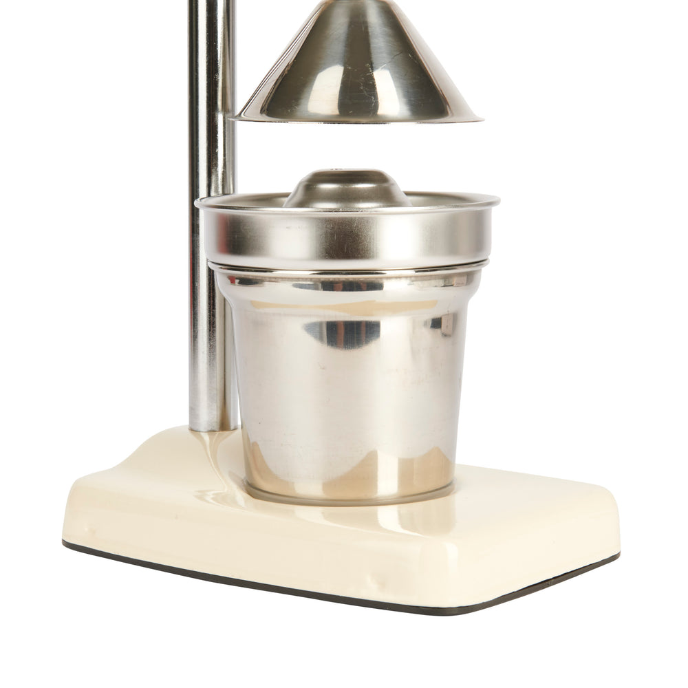 Living Nostalgia Antique Cream Heavy Duty Juicer
