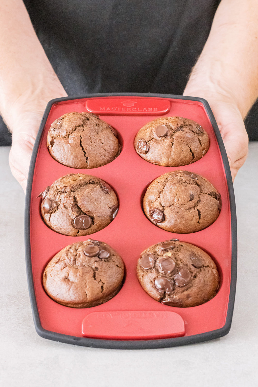 MasterClass Smart Silicone Flexible Six Hole Pan