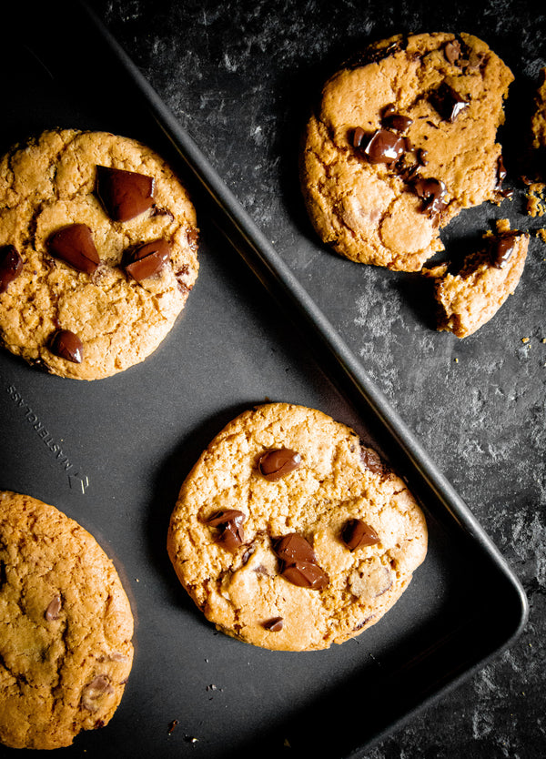 MasterClass Non-Stick Baking Tray, 35cm x 25cm image 2