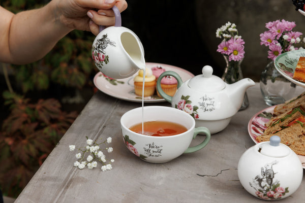 Mikasa and the V&A Alice In Wonderland Bone China Sugar Bowl And Creamer, 200ml image 6