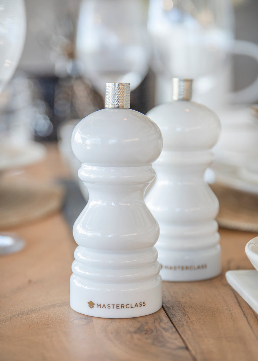 MasterClass Salt or Pepper Mill (12cm) - White