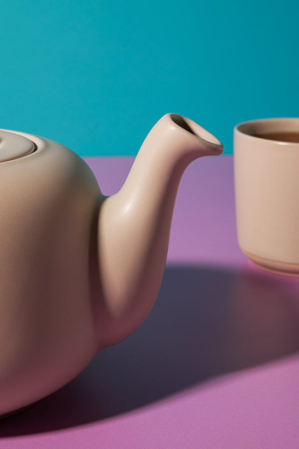 La Cafetière Classic Teapot 4 Cup, Latte, 1.2L image 5