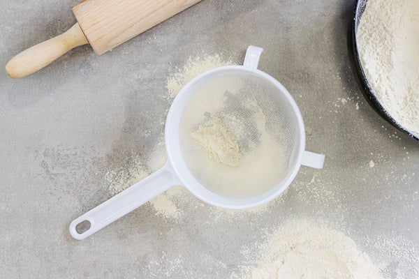 KitchenCraft Plastic 15cm Sieve image 5