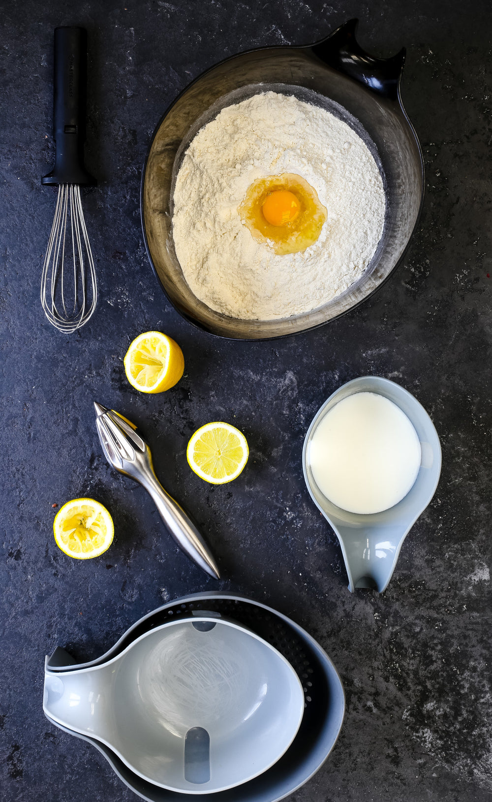 MasterClass Smart Space Mixing Bowl Set with Colander and Measuring Jug