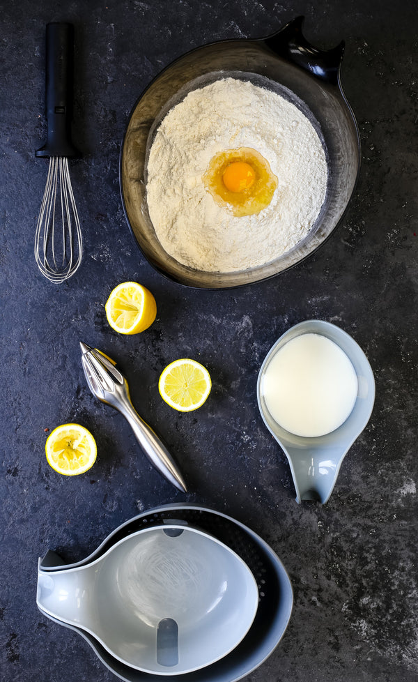 MasterClass Smart Space Mixing Bowl Set with Colander and Measuring Jug image 5