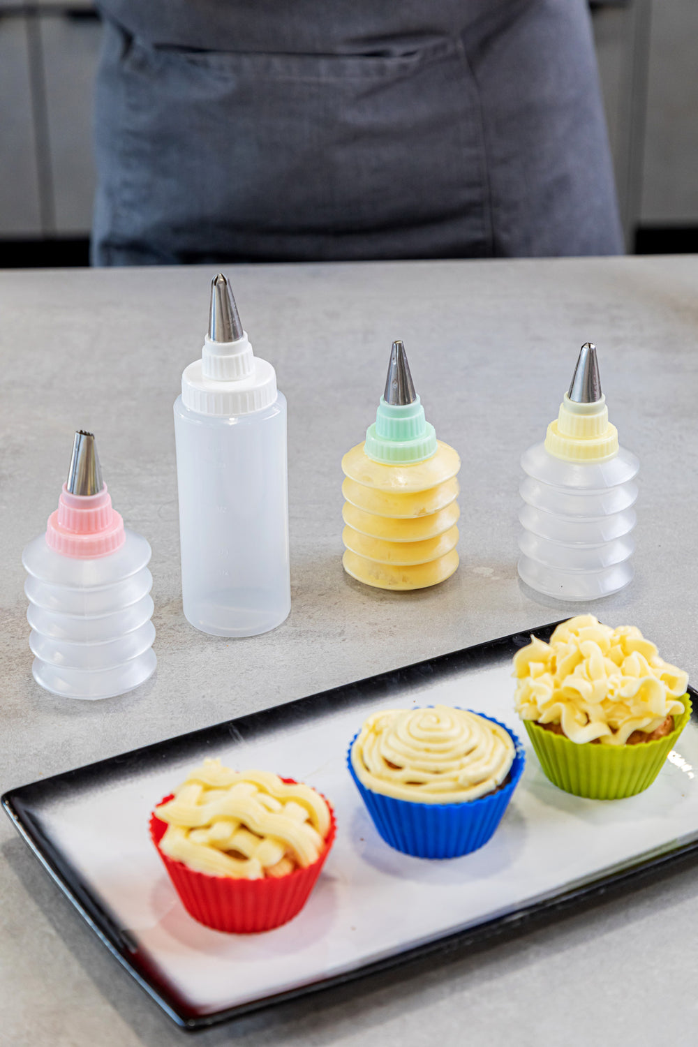 KitchenCraft Cookie and Cupcake Decorating Kit