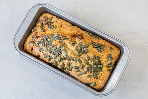 KitchenCraft Non-Stick 2lb Loaf Pan image 2