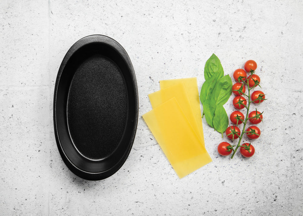 Maxwell & Williams Caviar Oval Baking Dish, 28cm