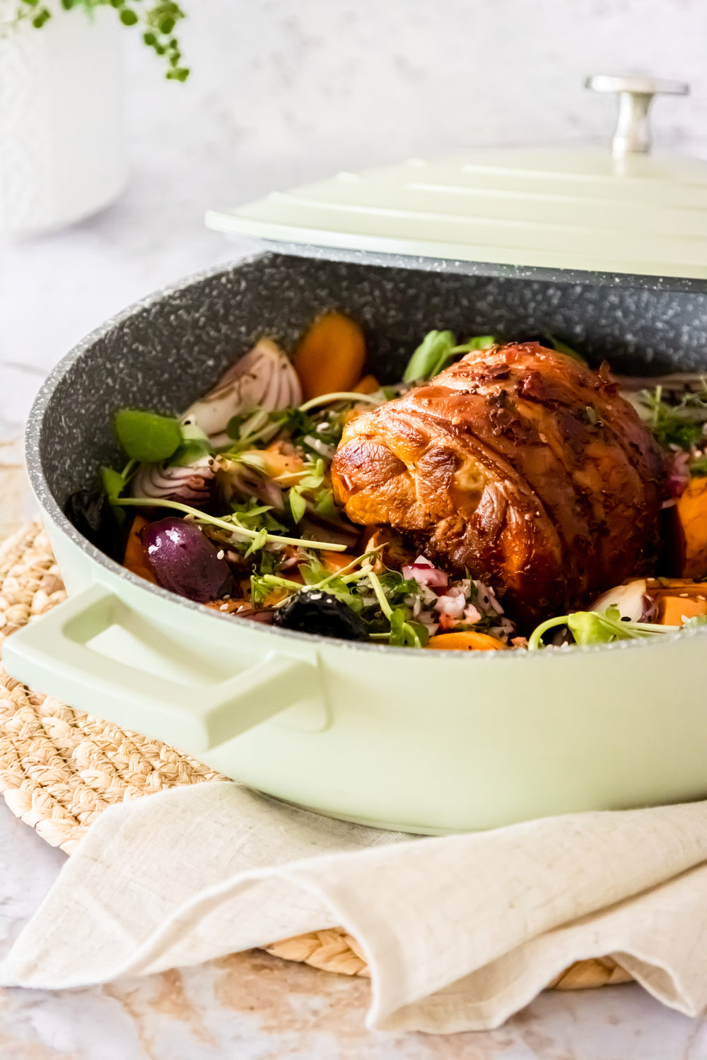 MasterClass Mint Green Cast Aluminium Shallow Casserole Dish, 4L