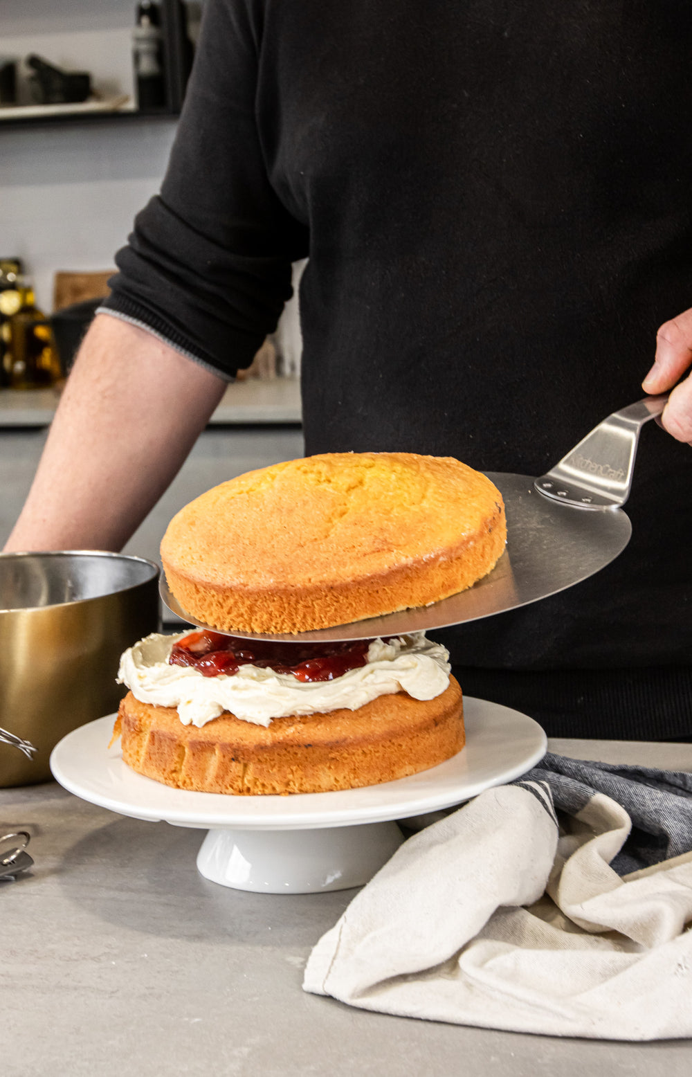 Sweetly Does It Stainless Steel Cake Lifter