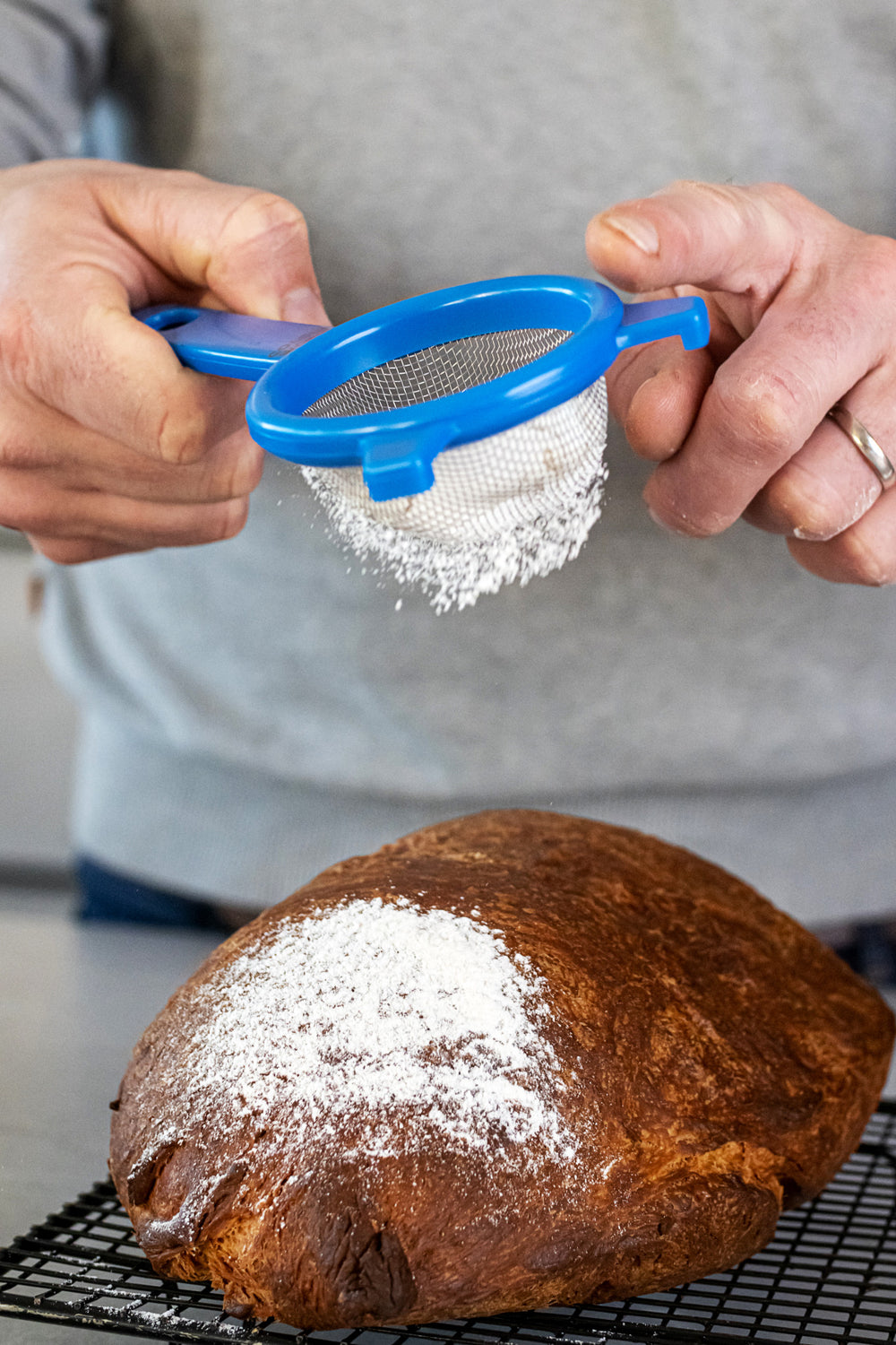 Colourworks Set of 3 Stainless Steel Fine Mesh Round Sieves