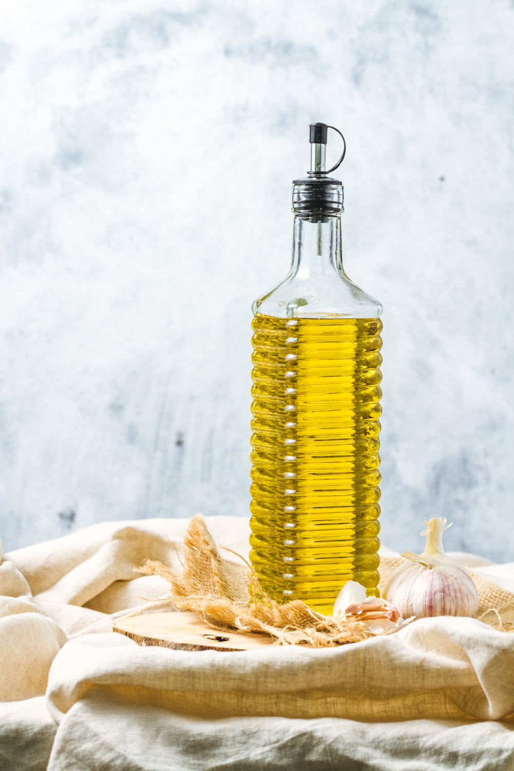 KitchenCraft World of Flavours Italian Ridged Glass Oil Drizzler