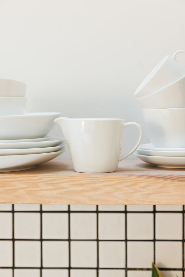 Mikasa Chalk Porcelain Cream Jug, 270ml, White image 4