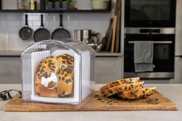 KitchenCraft Clear Acrylic Expandable Breadkeeper image 2