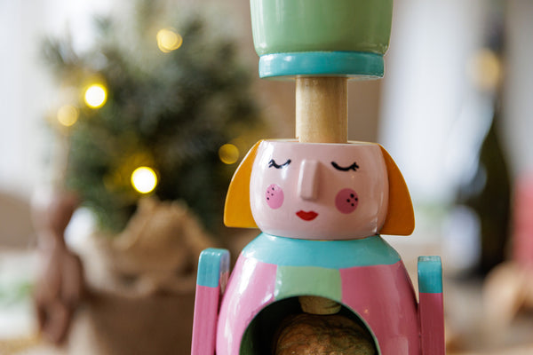 KitchenCraft The Nutcracker Collection Wooden Female Nutcracker image 7