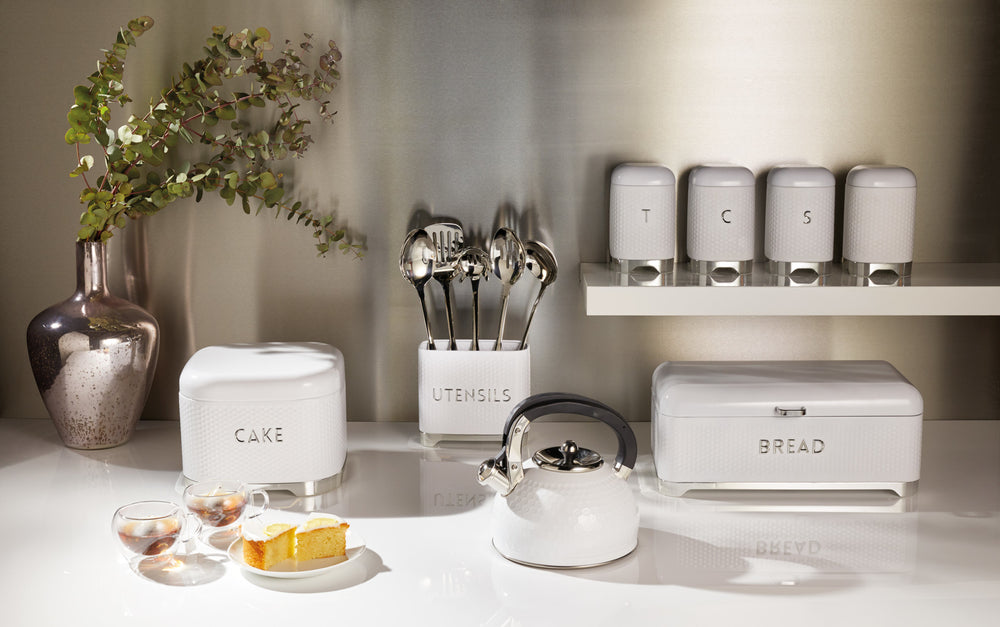 Lovello Textured Steel Cake Tin - Ice White