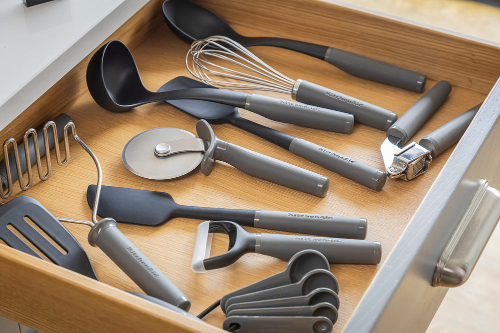 KitchenAid Soft Grip Garlic Press - Charcoal Grey