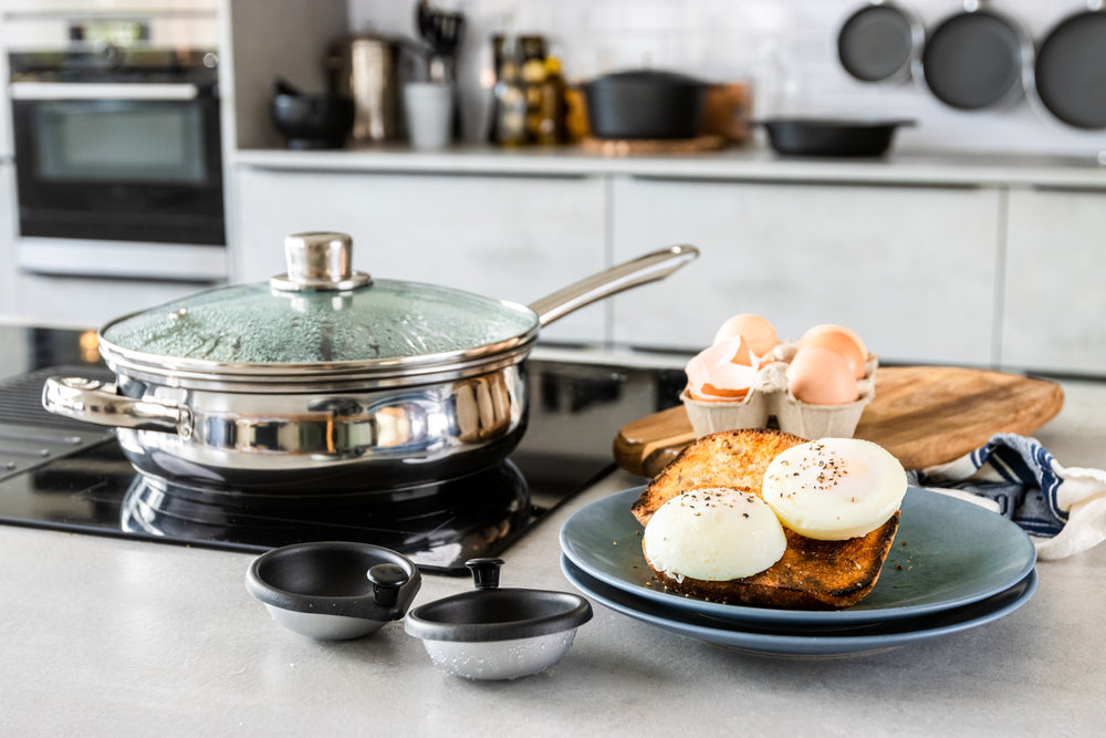 KitchenCraft Stainless Steel 6-Hole Egg Poacher, 28cm