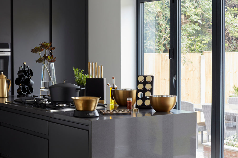 MasterClass Electronic Dual Dry and Liquid Scales with Brass Finish Bowl