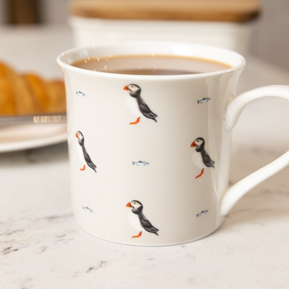 KitchenCraft Fine Bone China Puffin Fluted Mug, 300ML