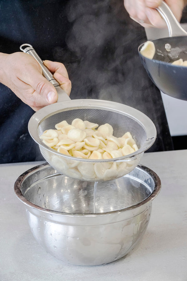 KitchenCraft Oval Handled Professional Stainless Steel 18cm Sieve image 6