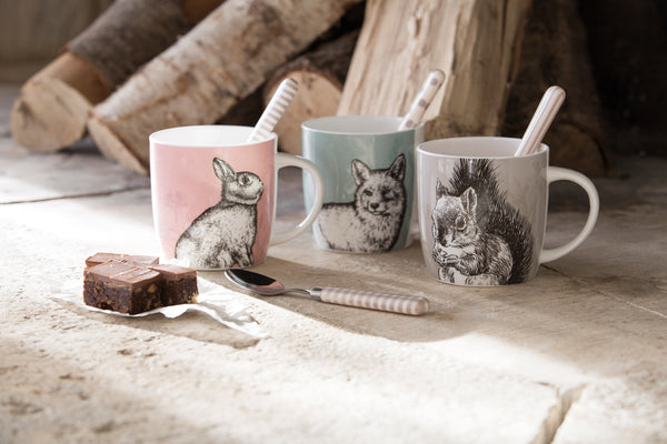 Set of 4 KitchenCraft China Squirrel Mugs image 2
