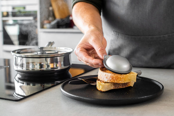 KitchenCraft Stainless Steel Four Hole Egg Poacher image 6