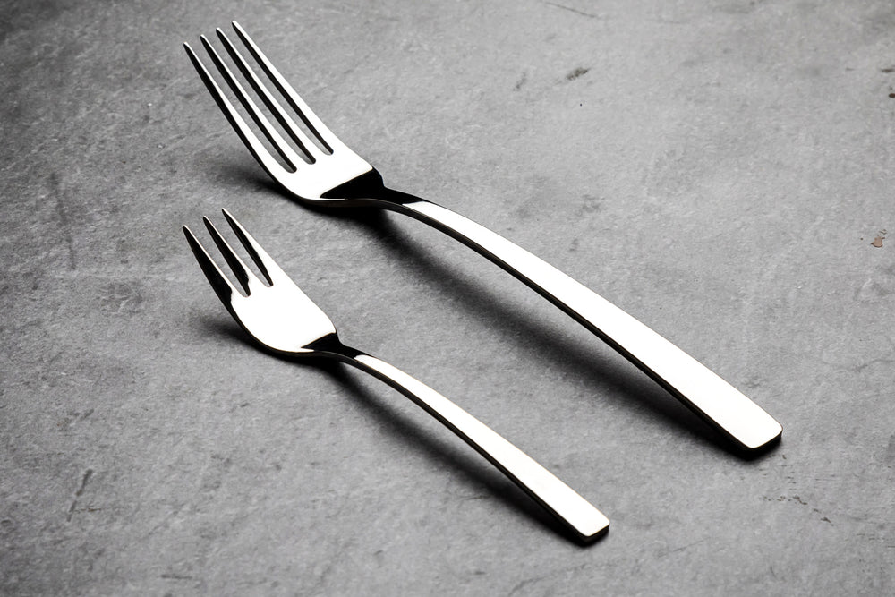 Mikasa Hospitality 12-Piece Square Edge Dessert Fork Cutlery Set