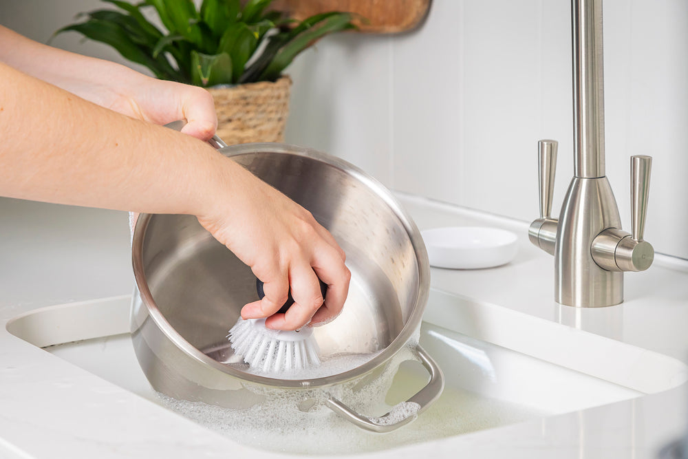 KitchenAid Palm Brush with Dish