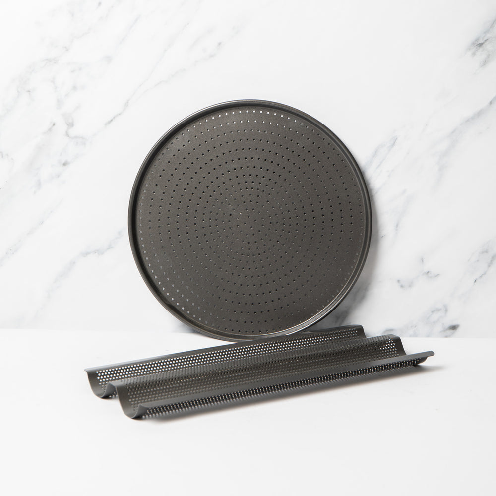 2pc Crusty Bake Non-Stick Baking Tray Set with 32cm Pizza Crisper and 39cm Baguette Tray