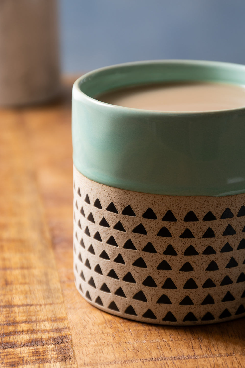 Mikasa Wax Resist Green Glaze Mug, 390ML