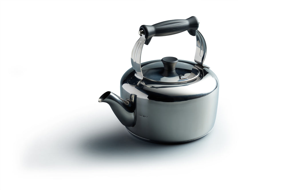 MasterClass Deluxe Farmhouse Style Heavy Duty 2 Litre Kettle