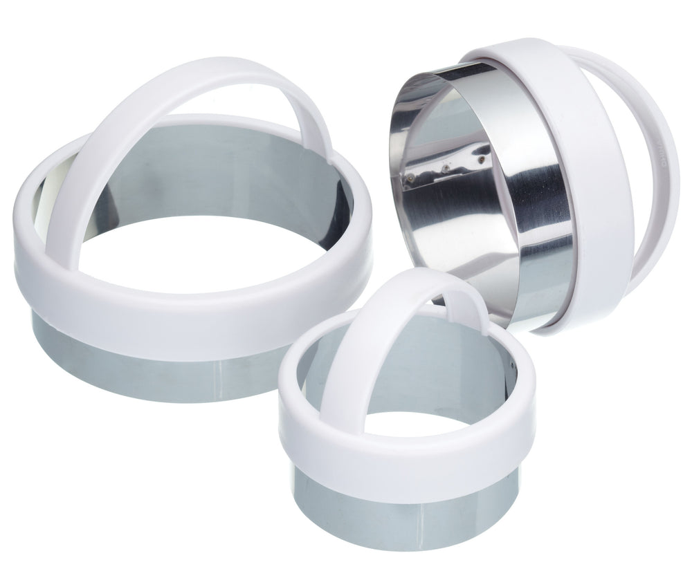 KitchenCraft Set of Three Plain Pastry Cutters image 1