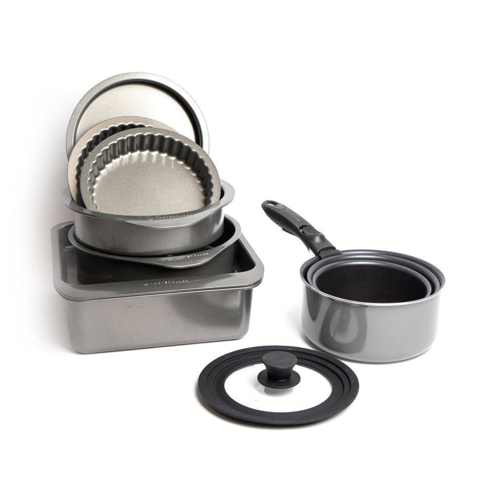MasterClass Set of GIft-Boxed Smart Space Stacking Non-Stick Cake Baking Set 7 Piece, Smart Space Non-Stick Saucepan Set image 1