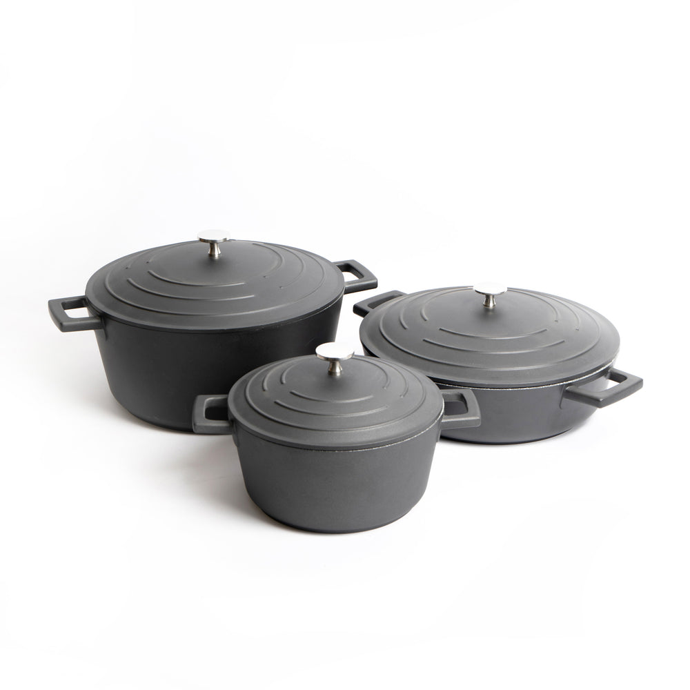 3pc Black Non-Stick Cast Aluminium Casserole Dish Set with 2x Regular Casserole Dishes, 2.5L/5L and Shallow Casserole Dish 4L image 1