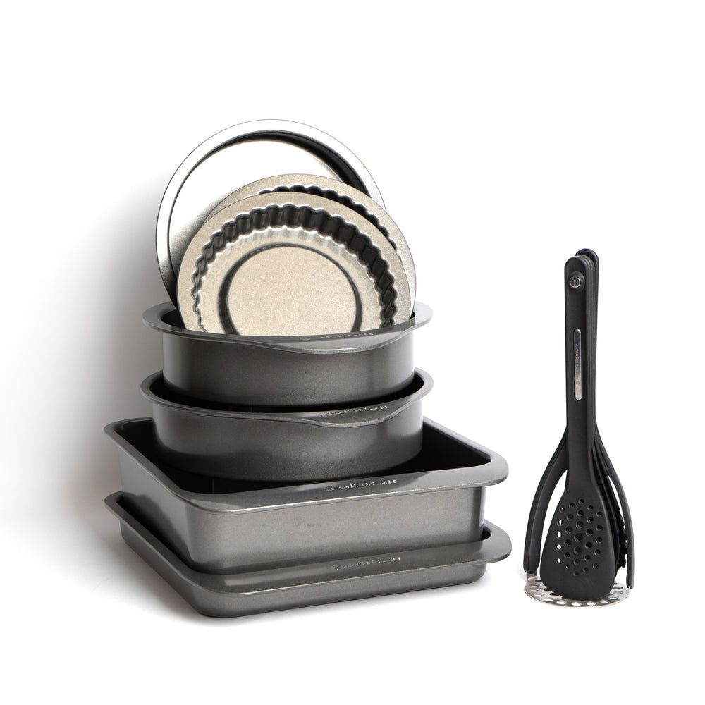 MasterClass Set of Gift-Boxed Smart Space Stacking Non-Stick Cake Baking Set 7 Piece, Five Piece Nesting Tool Set image 1